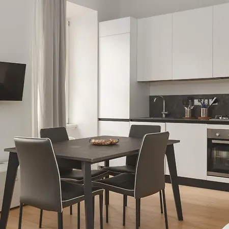 Hurban Anastasio 12 Terrace Park *