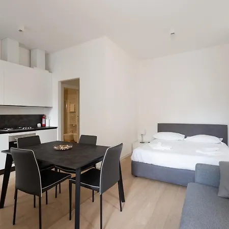 Hurban Anastasio 12 Terrace Park
